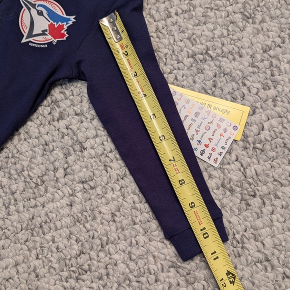 BNWT MLB Toronto Blue Jays Kids (18-24 Months) 1 Piece Footies/Pyjamas/Sleepers - Picture 7 of 13